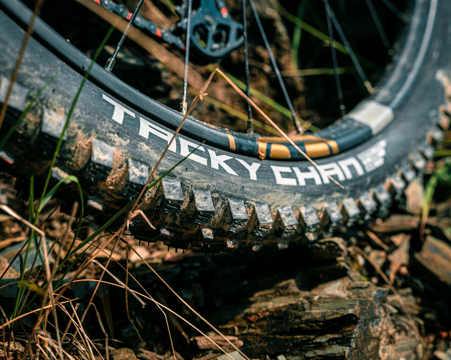 Tacky Chan: Der schnellste MTB-Reifen der Welt